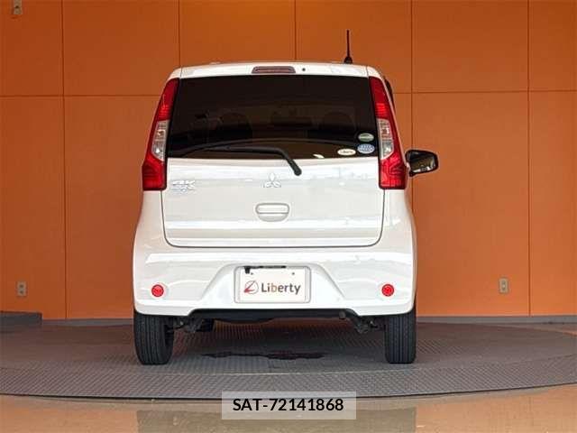 Mitsubishi EK WAGON 2017-03 8365720-10
