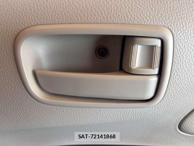 Mitsubishi EK WAGON 2017-03 8365720-18