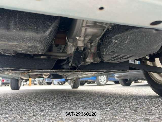 Mitsubishi EK WAGON 2017-03 8365715-18