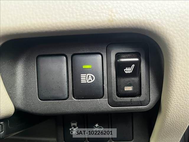 Mitsubishi EK WAGON 2016-03 8365717-25