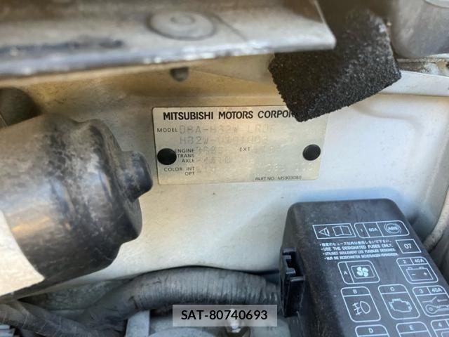 Mitsubishi EK WAGON 2006-12 8371626-14