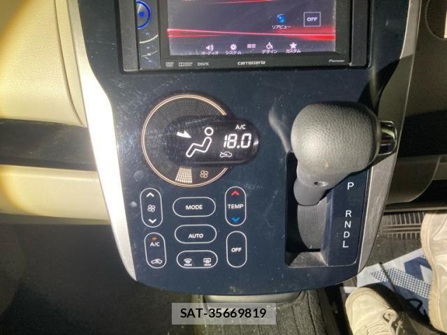 Mitsubishi EK WAGON 2013-08 8371625-19