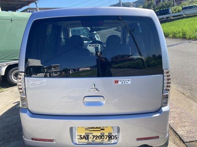 Mitsubishi EK WAGON 2009-08 8412161-11
