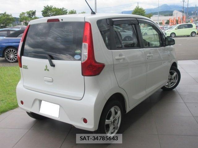 Mitsubishi EK WAGON 2016-03 8412151-2