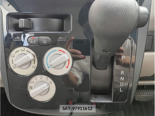 Mitsubishi EK WAGON 2015-03 8412154-12
