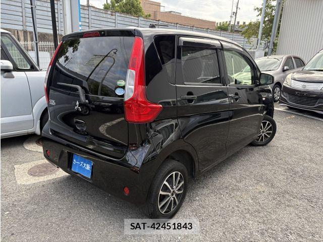 Mitsubishi EK WAGON 2016-10 8412160-2