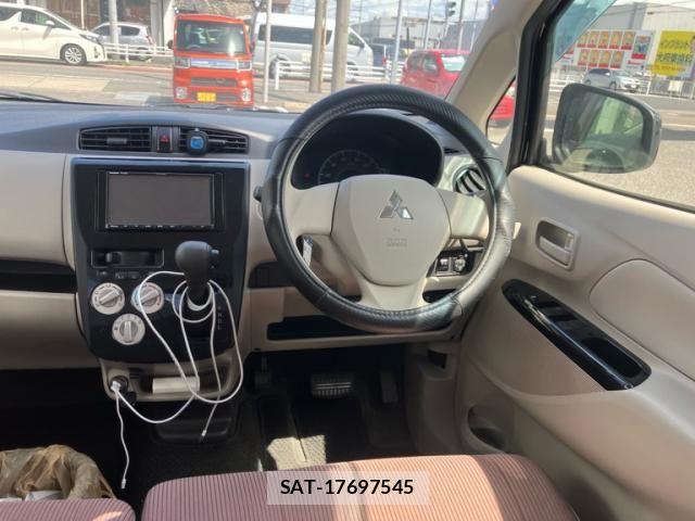 Mitsubishi EK WAGON 2018-01 8438090-13