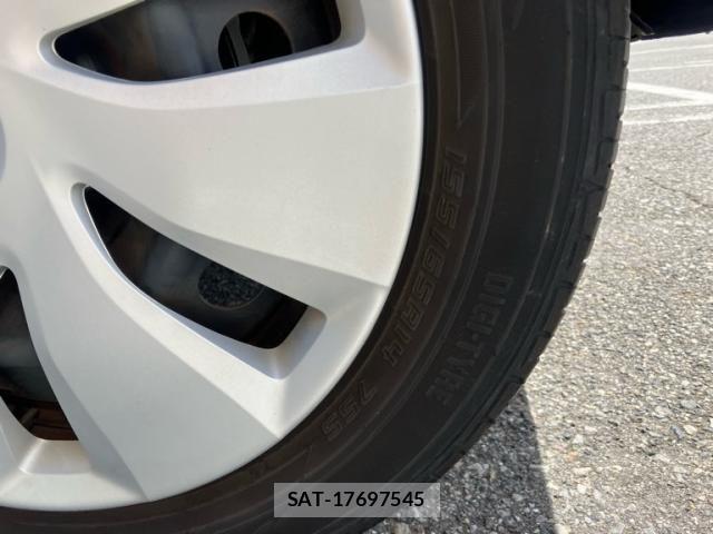 Mitsubishi EK WAGON 2018-01 8438090-5