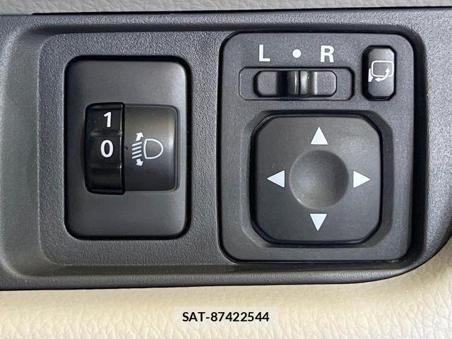 Mitsubishi EK WAGON 2013-08 8524626-5