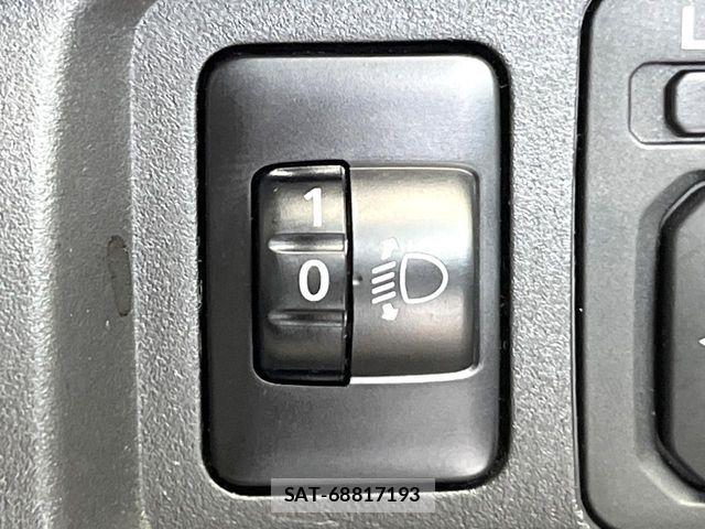 Mitsubishi EK WAGON 2016-09 8626594-5