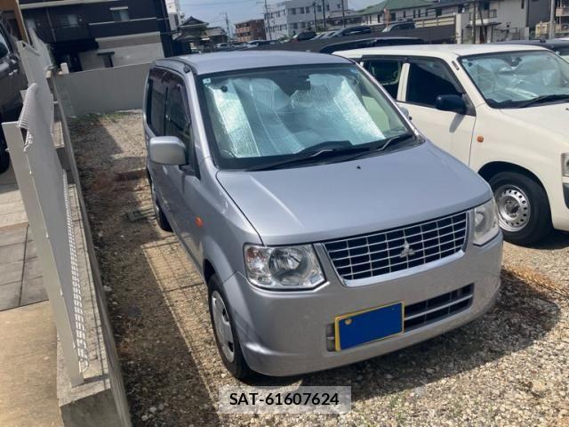 Mitsubishi EK WAGON 2013-04 8626598-2