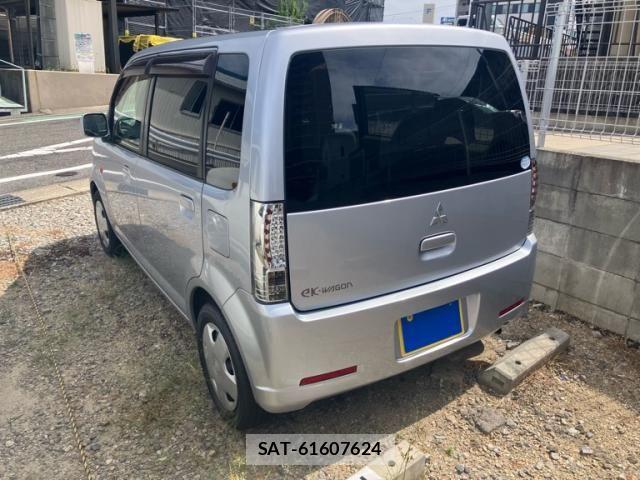 Mitsubishi EK WAGON 2013-04 8626598-5