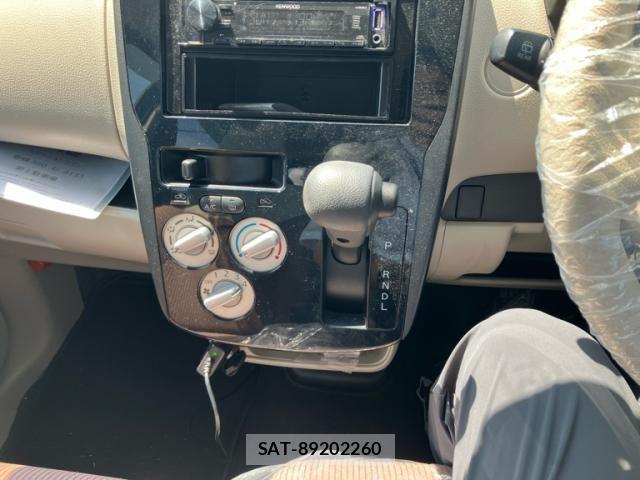 Mitsubishi EK WAGON 2017-12 8626590-16