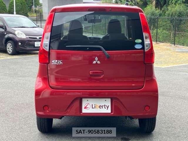 Mitsubishi EK WAGON 2017-03 8685485-9