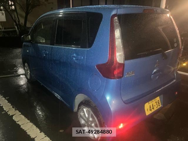 Mitsubishi EK WAGON 2013-06 8741838-9