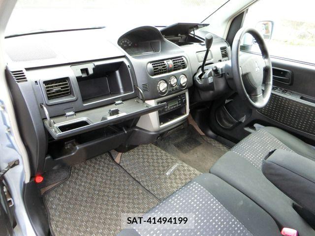 Mitsubishi EK WAGON 2006-03 8741839-12