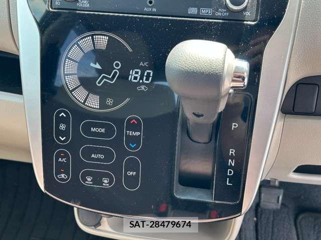 Mitsubishi EK WAGON 2017-03 8795854-6
