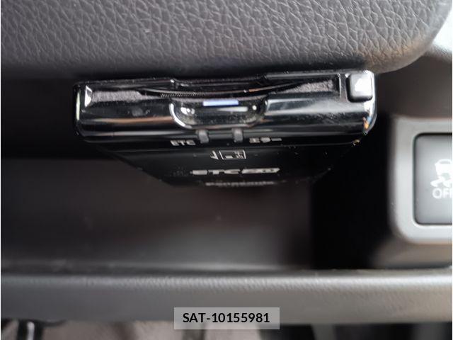 Mitsubishi EK WAGON 2017-08 8795859-6