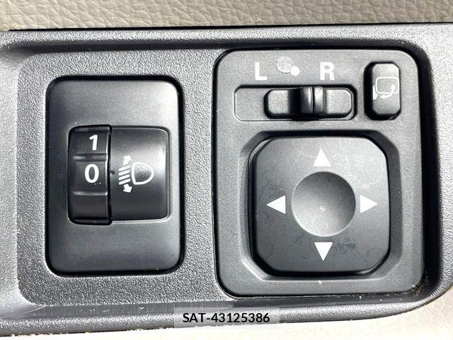 Mitsubishi EK WAGON 2015-09 8795860-4