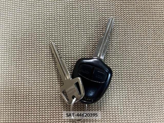 Mitsubishi EK WAGON 2013-03 8870911-11