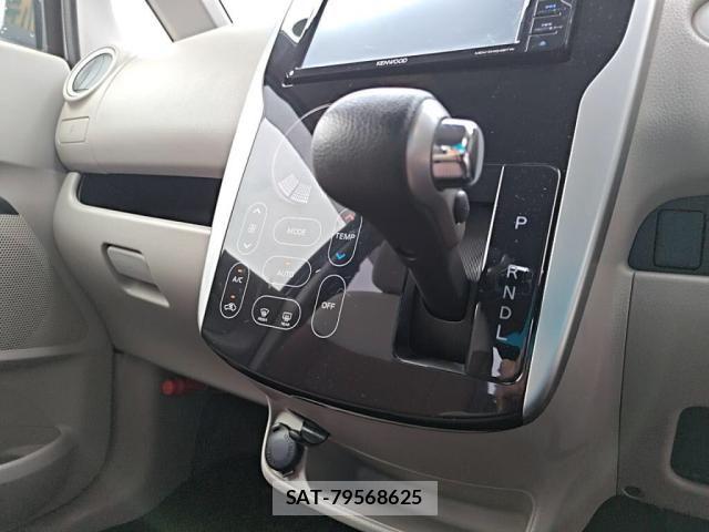 Mitsubishi EK WAGON 2017-08 8879598-13