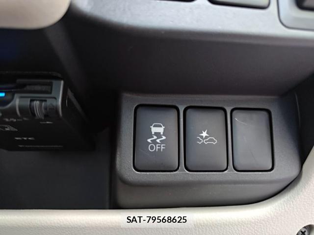 Mitsubishi EK WAGON 2017-08 8879598-18