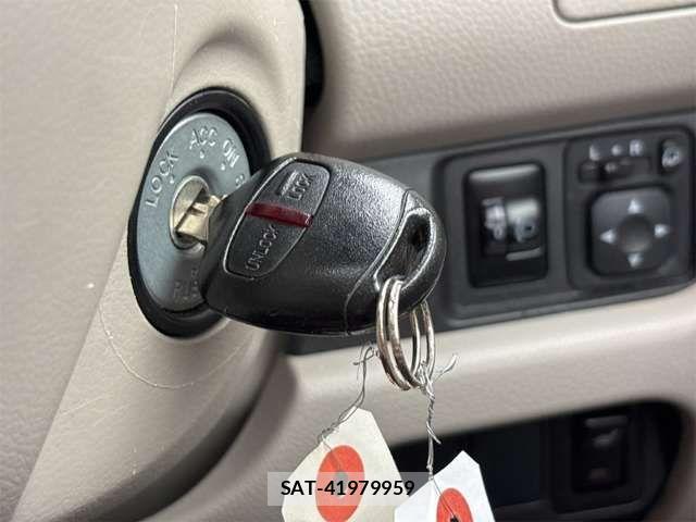 Mitsubishi EK WAGON 2017-03 8879599-6