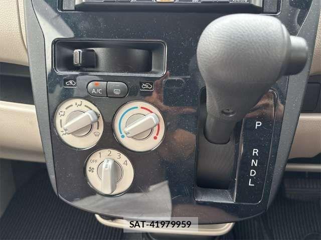 Mitsubishi EK WAGON 2017-03 8879599-7