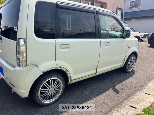 Mitsubishi EK WAGON 2011-09 6904626-4