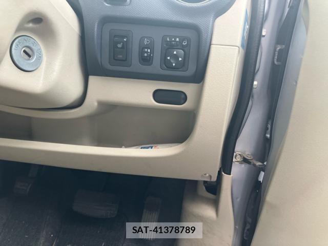 Mitsubishi EK WAGON 2010-02 7217905-16