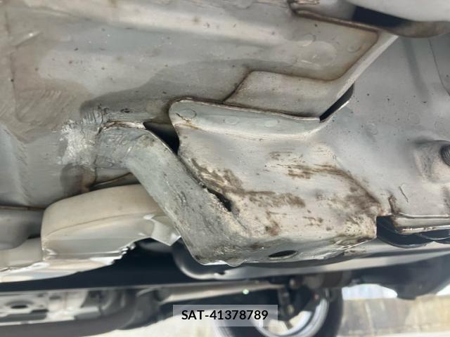 Mitsubishi EK WAGON 2010-02 7217905-25