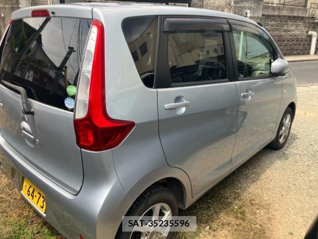 Mitsubishi EK WAGON 2013-11 7357630-1