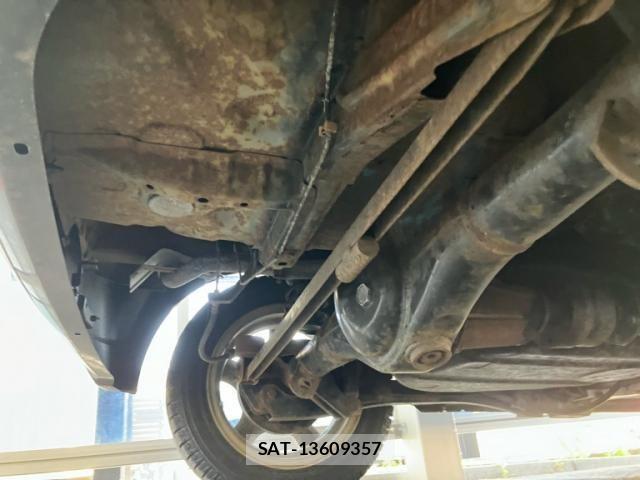 Mitsubishi EK WAGON 2009-07 7454107-7