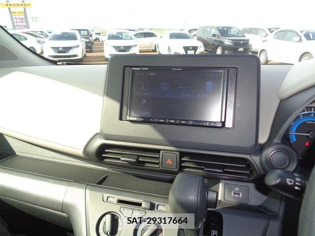 Mitsubishi EK WAGON 2021-03 7616336-18
