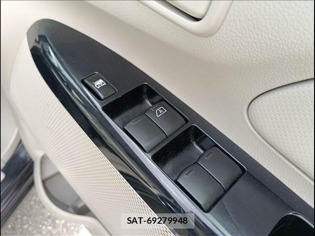 Mitsubishi EK WAGON 2014-10 7616337-28