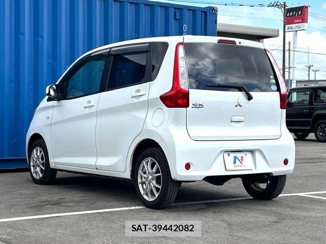 Mitsubishi EK WAGON 2013-06 7902561-16