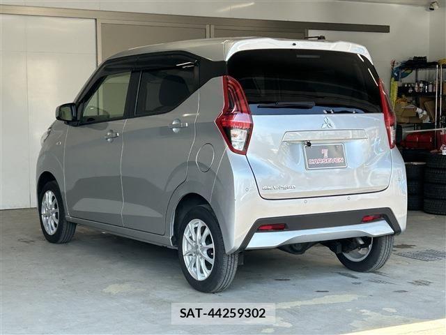 Mitsubishi EK WAGON 2023-01 8035359-7