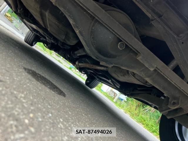 Mitsubishi EK WAGON 2012-03 8129903-13