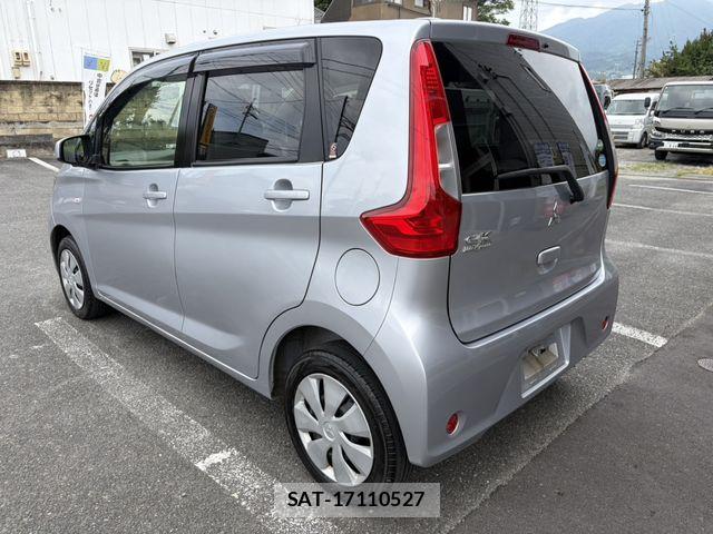 Mitsubishi EK WAGON 2016-08 8207383-2
