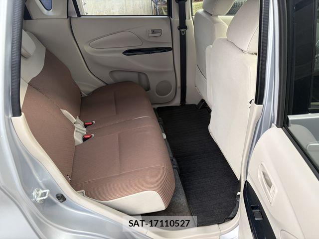 Mitsubishi EK WAGON 2016-08 8207383-7