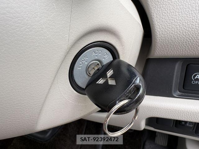 Mitsubishi EK WAGON 2015-12 8354373-13