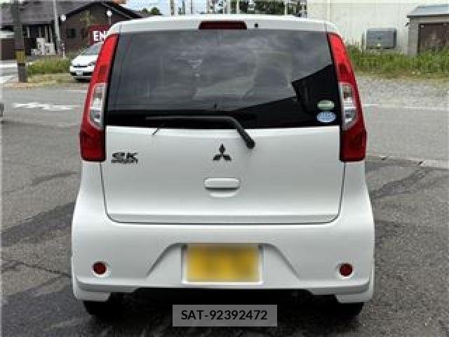 Mitsubishi EK WAGON 2015-12 8354373-7