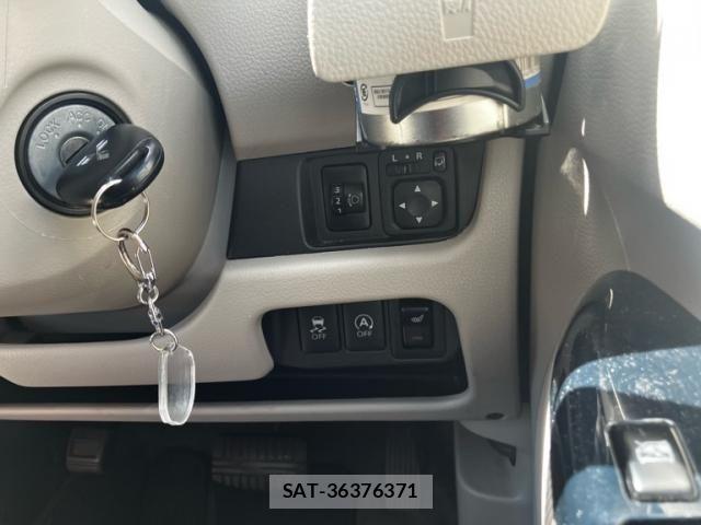 Mitsubishi EK WAGON 2018-05 8412175-23