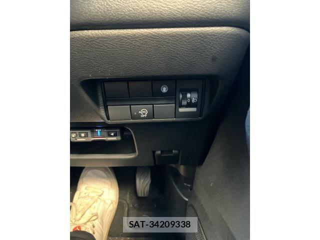 Mitsubishi EK X 2019-04 1178429-16