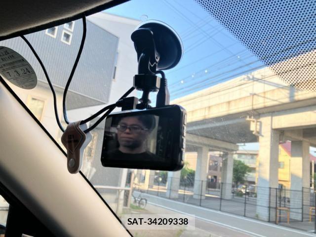 Mitsubishi EK X 2019-04 1178429-19
