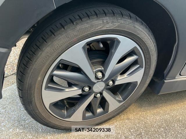 Mitsubishi EK X 2019-04 1178429-7