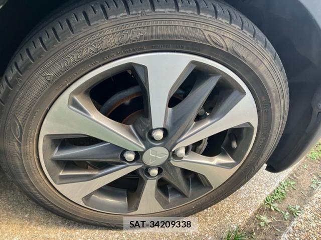 Mitsubishi EK X 2019-04 1178429-8