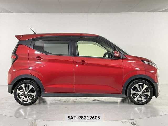 Mitsubishi EK X 2020-09 1345784-12