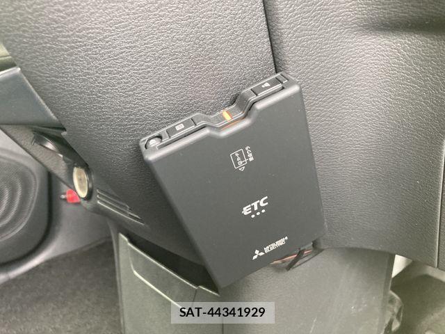 Mitsubishi EK X 2020-10 1824194-15