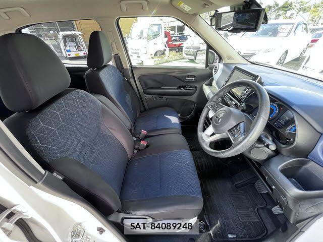 Mitsubishi EK X 2019-10 6004598-18